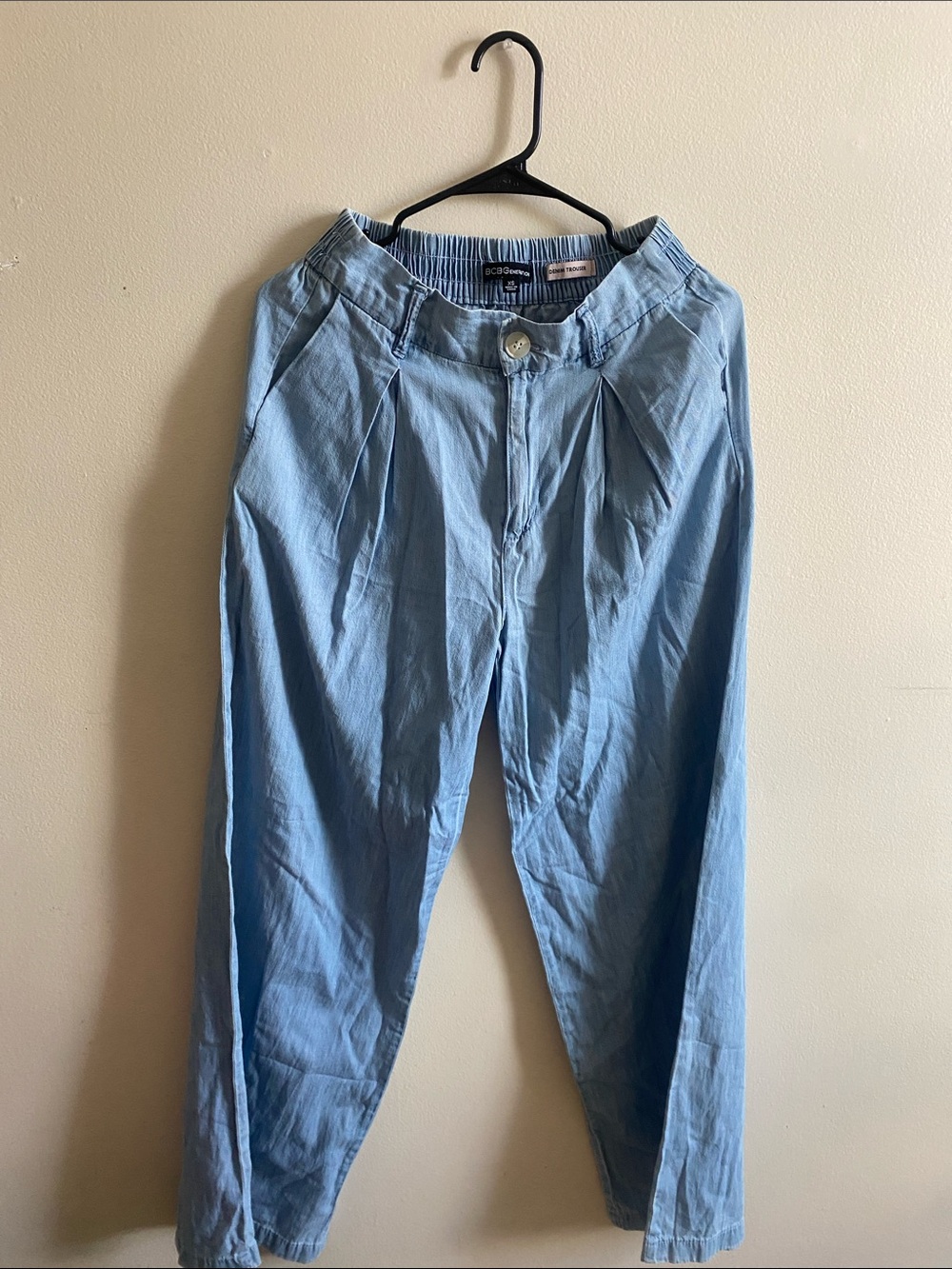 BCBGeneration Light Blue Pleated trousers